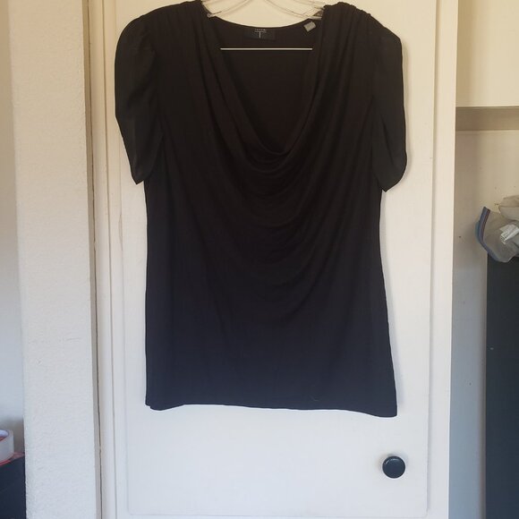 Tahari Black top with Chiffon Sleeves Size Large - Picture 1 of 5